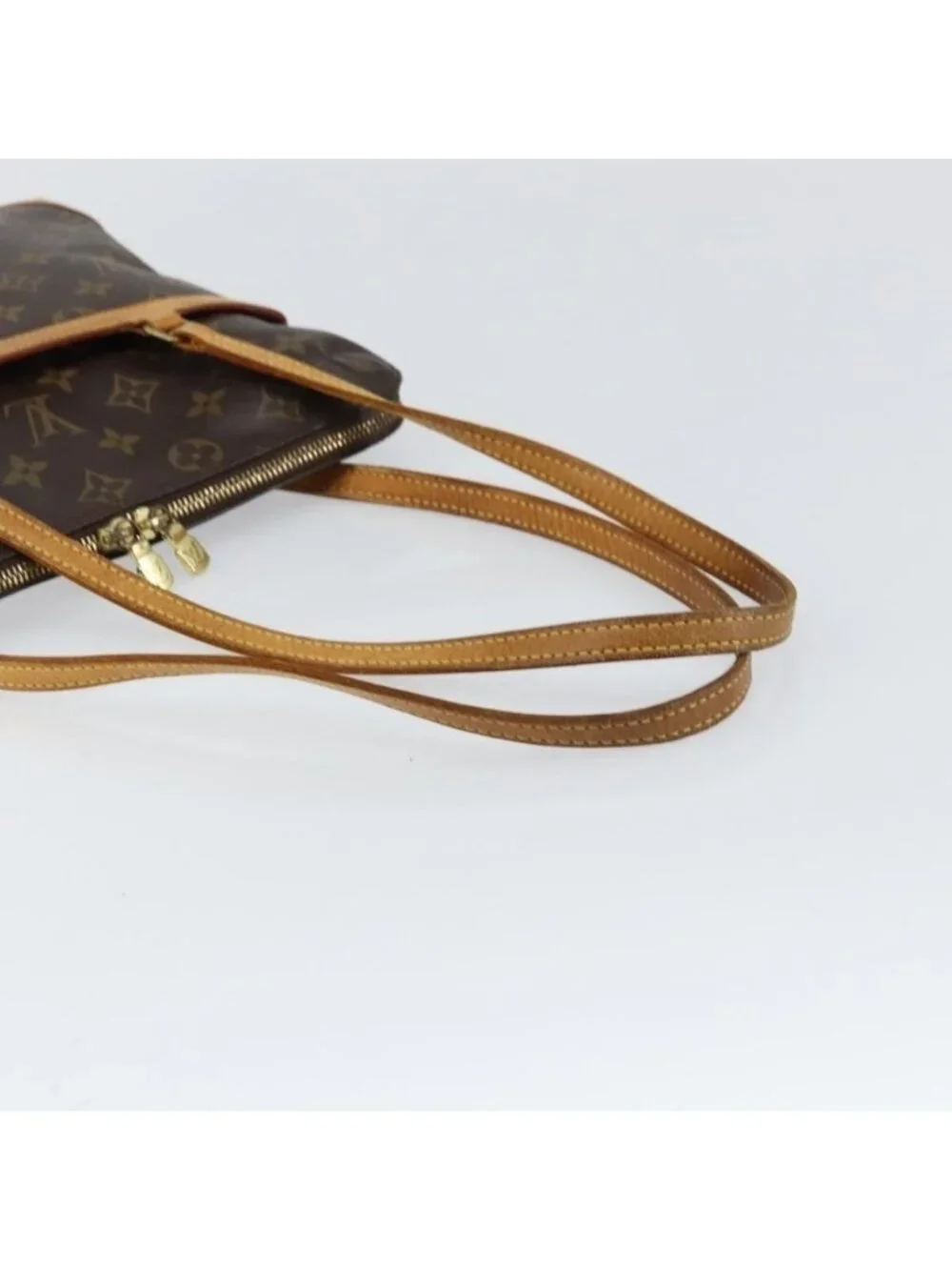 Authentic LOUIS VUITTON Monogram Coussin GM Shoulder Bag M51141 LV